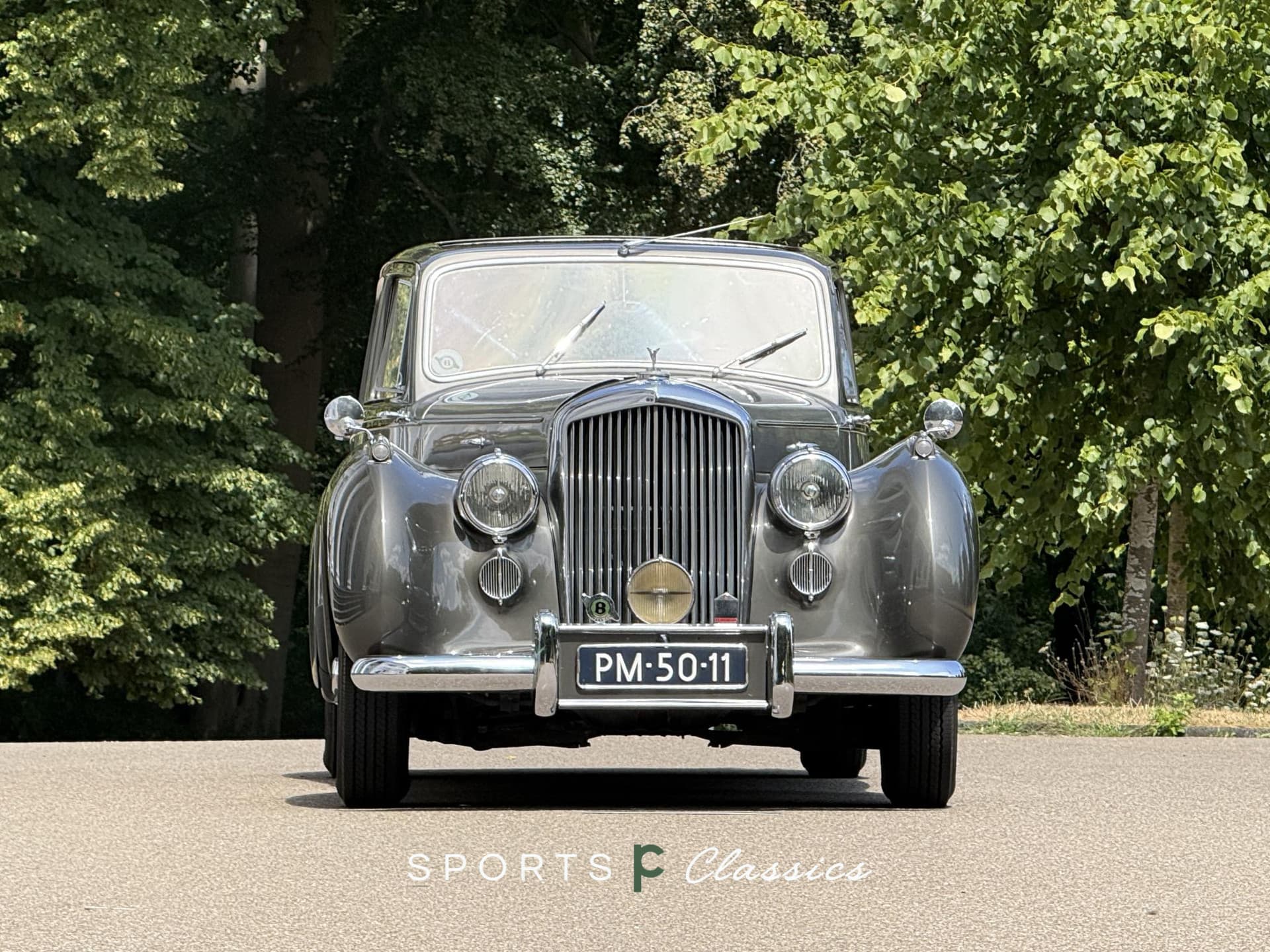 Bentley  Mark vi LHD 1952 chassis B472LNZ, factory left-hand drive, 14,215 miles