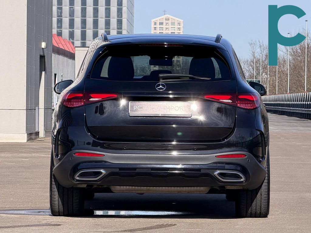 Mercedes-Benz GLC 200 4MATIC AMG Line Pano 360º HeadUp Laser MB Garantie