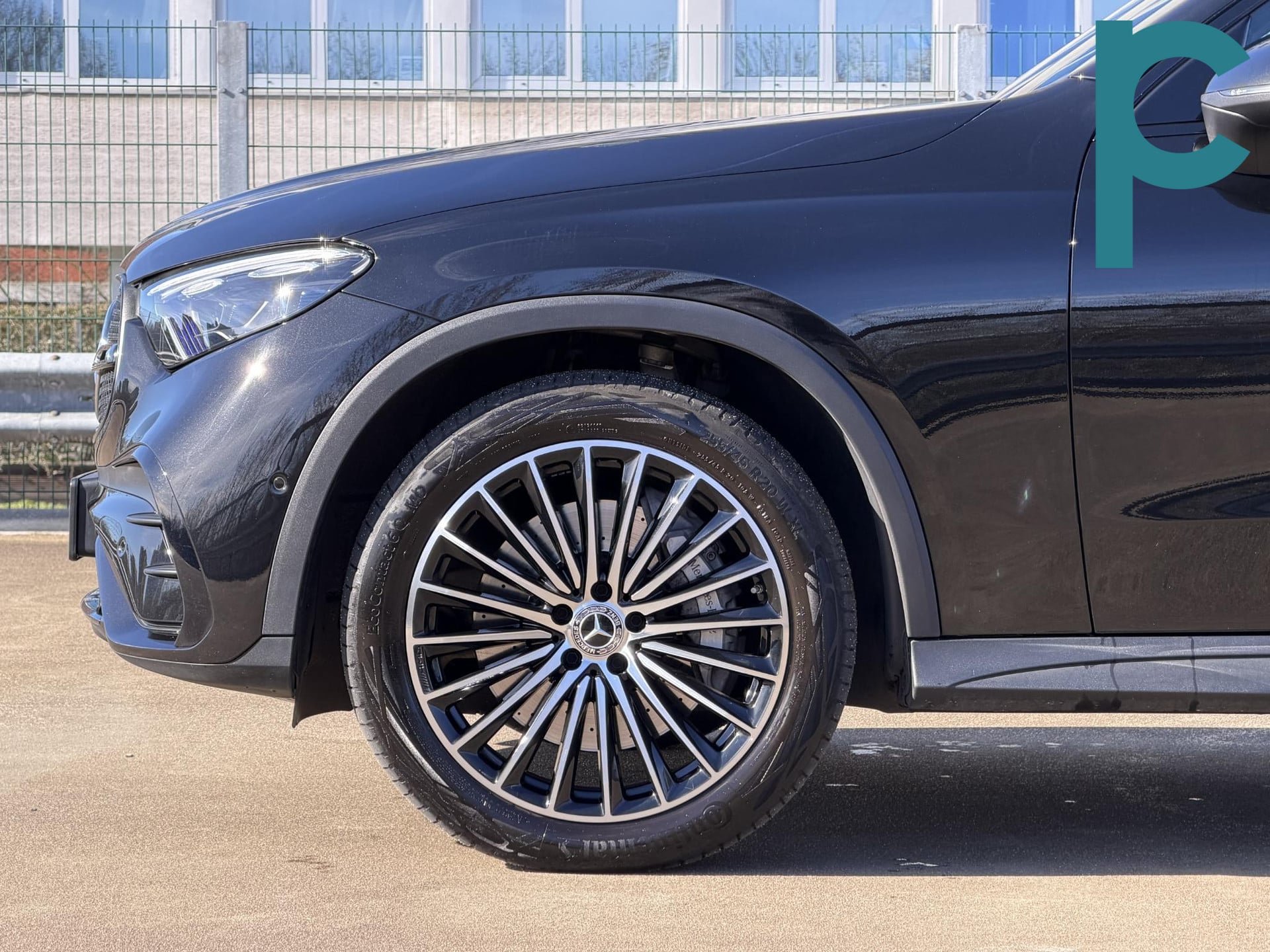 Mercedes-Benz GLC 200 4MATIC AMG Line Pano 360º HeadUp Laser MB Garantie
