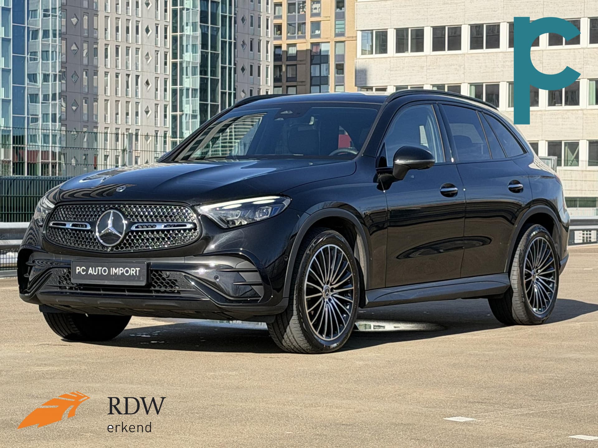Mercedes-Benz GLC 200 4MATIC AMG Line Pano 360º HeadUp Laser MB Garantie